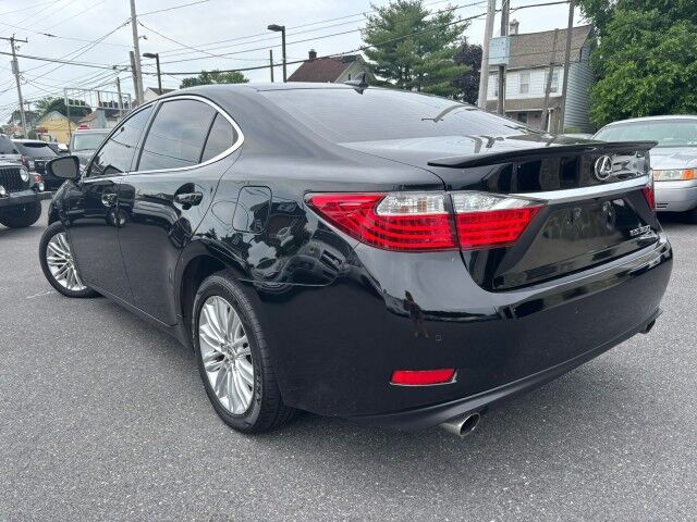 2013 Lexus ES 350 4dr Sdn Whitehall PA