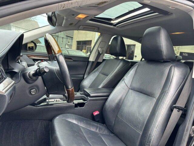 2013 Lexus ES 350 4dr Sdn Whitehall PA
