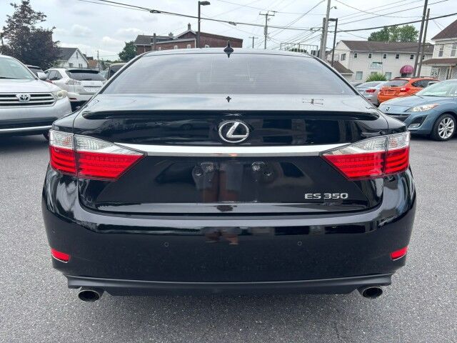 2013 Lexus ES 350 4dr Sdn Whitehall PA
