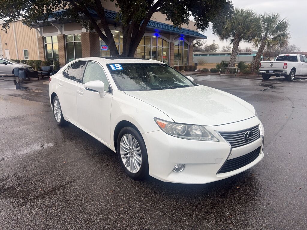 2013 Lexus ES 350 4dr Sdn