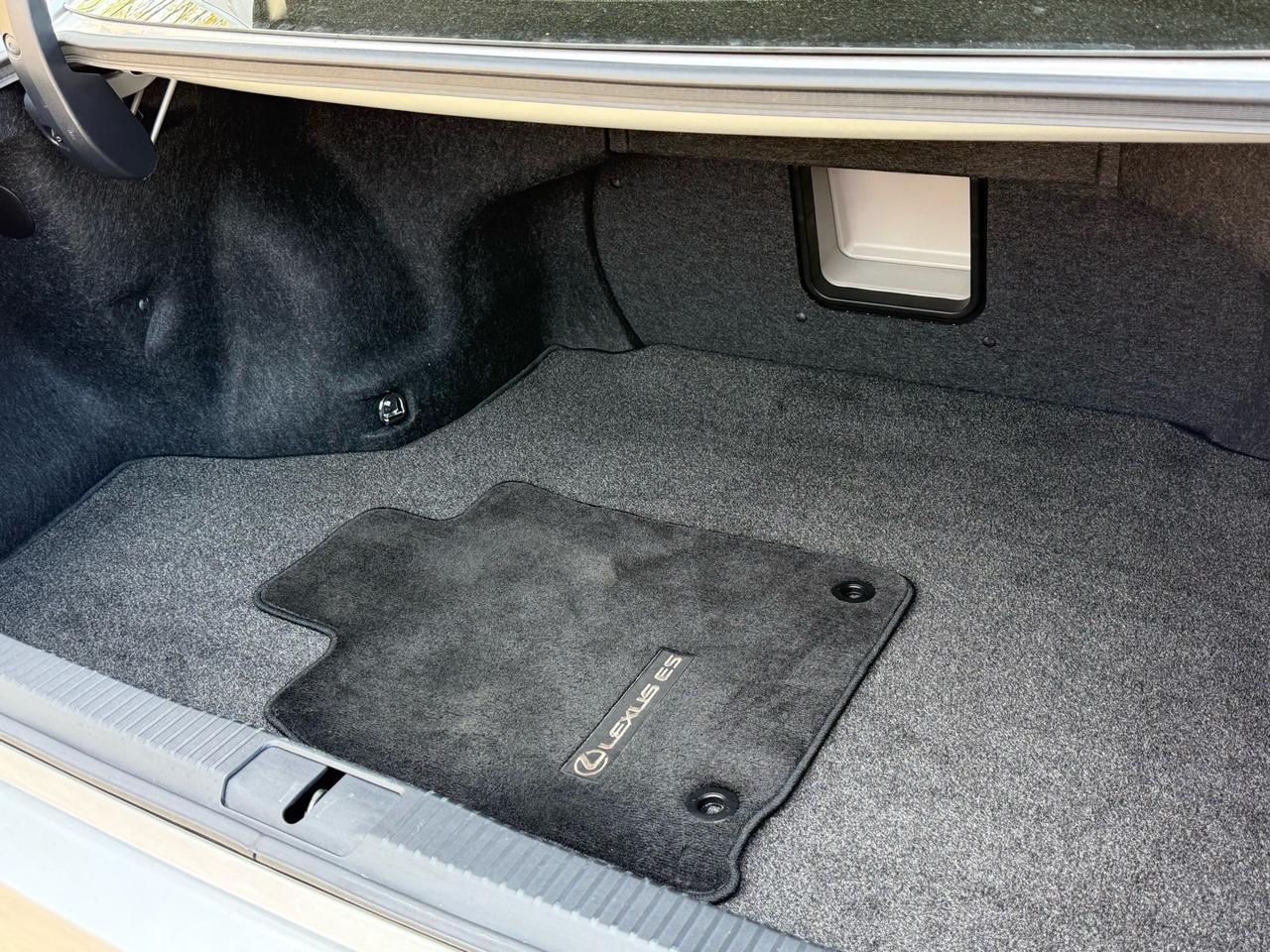 2013 Lexus ES 350 Base Roanoke VA