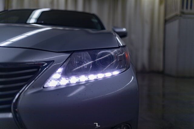 2013 Lexus ES 350 Premium Edition Leather Roof BCam Red Deer AB