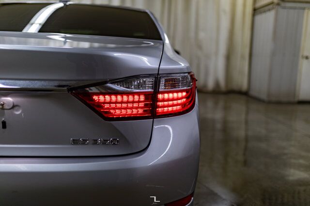 2013 Lexus ES 350 Premium Edition Leather Roof BCam Red Deer AB