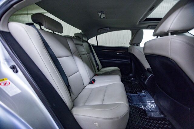 2013 Lexus ES 350 Premium Edition Leather Roof BCam Red Deer AB