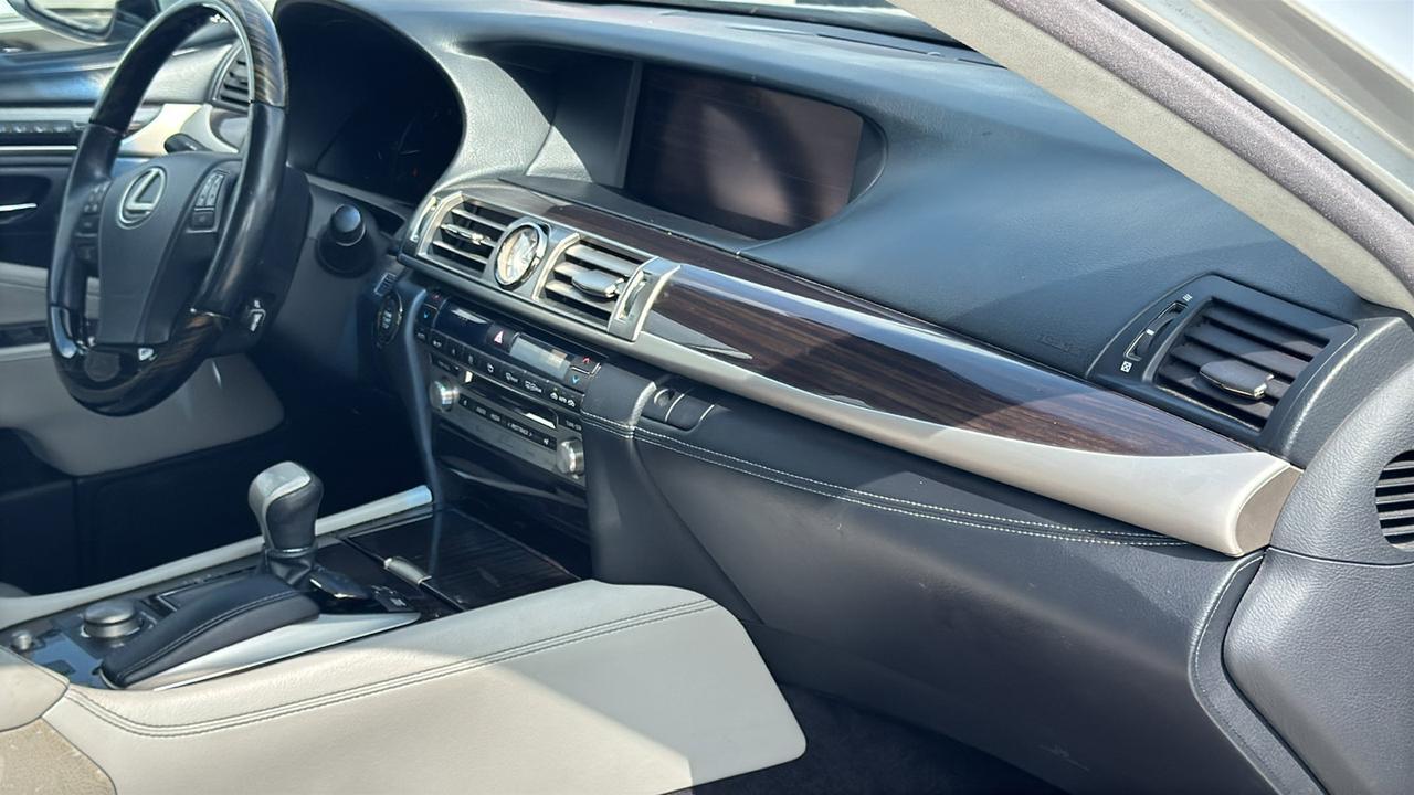 2013 Lexus LS 460 L  Selma TX