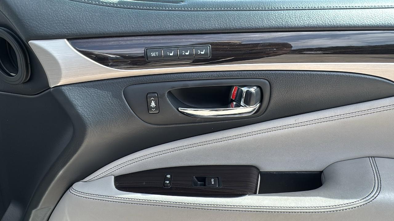 2013 Lexus LS 460 L  Selma TX