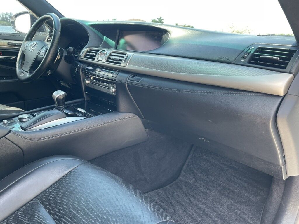 2013 Lexus LS 460 V8~SUNROOF~COOLED/HEATED FRONT SEATS~NAVIGATION~ONLINE FINANCE A Sarasota FL