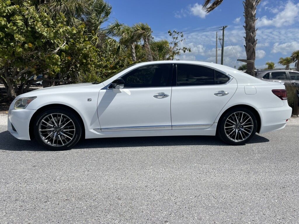 2013 Lexus LS 460 V8~SUNROOF~COOLED/HEATED FRONT SEATS~NAVIGATION~ONLINE FINANCE A