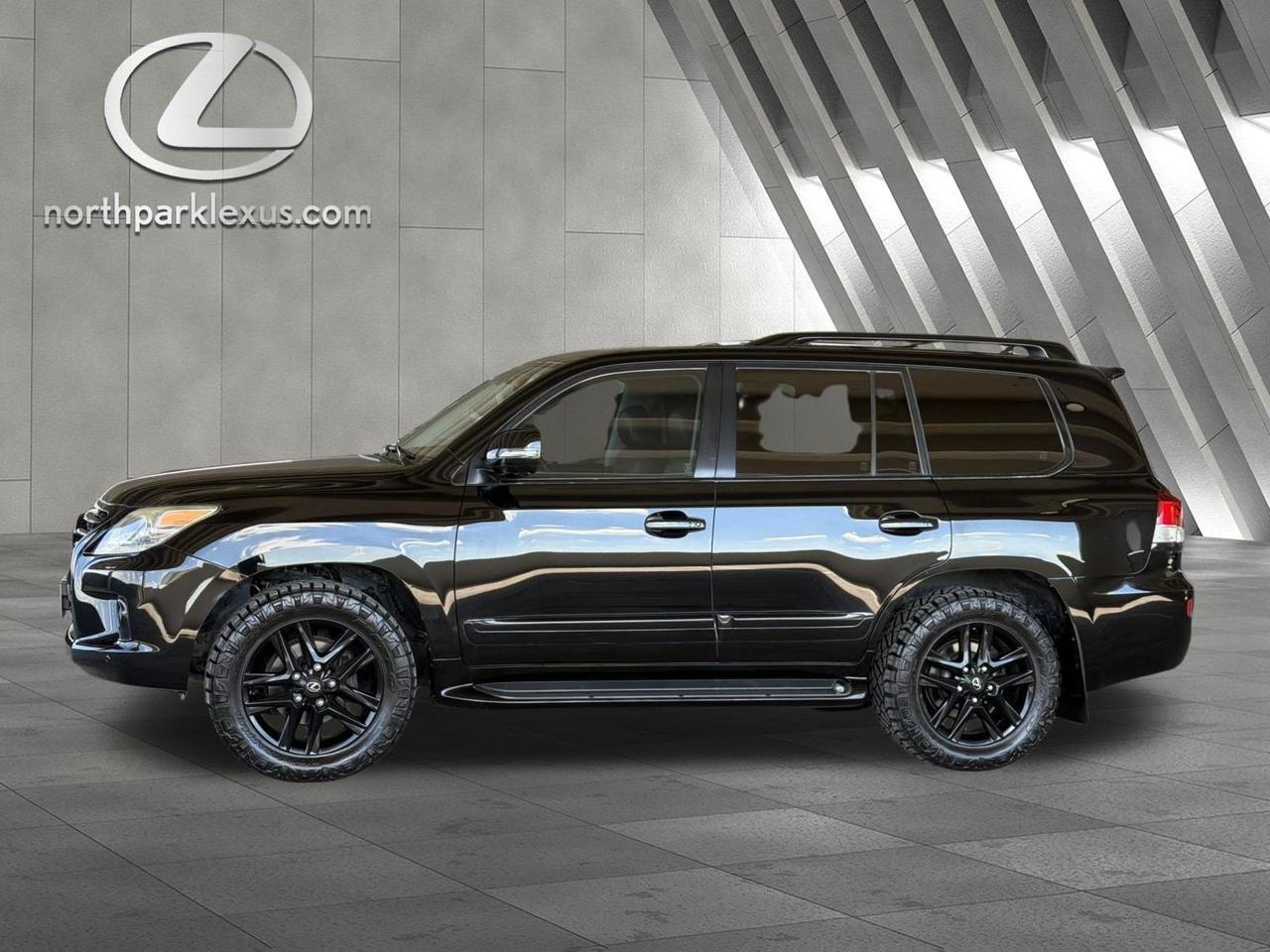 2013 Lexus LX 570