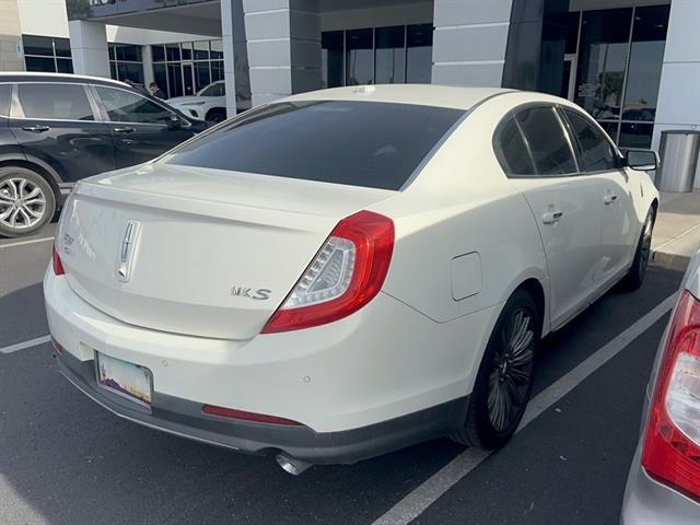 2013 Lincoln MKS Base
