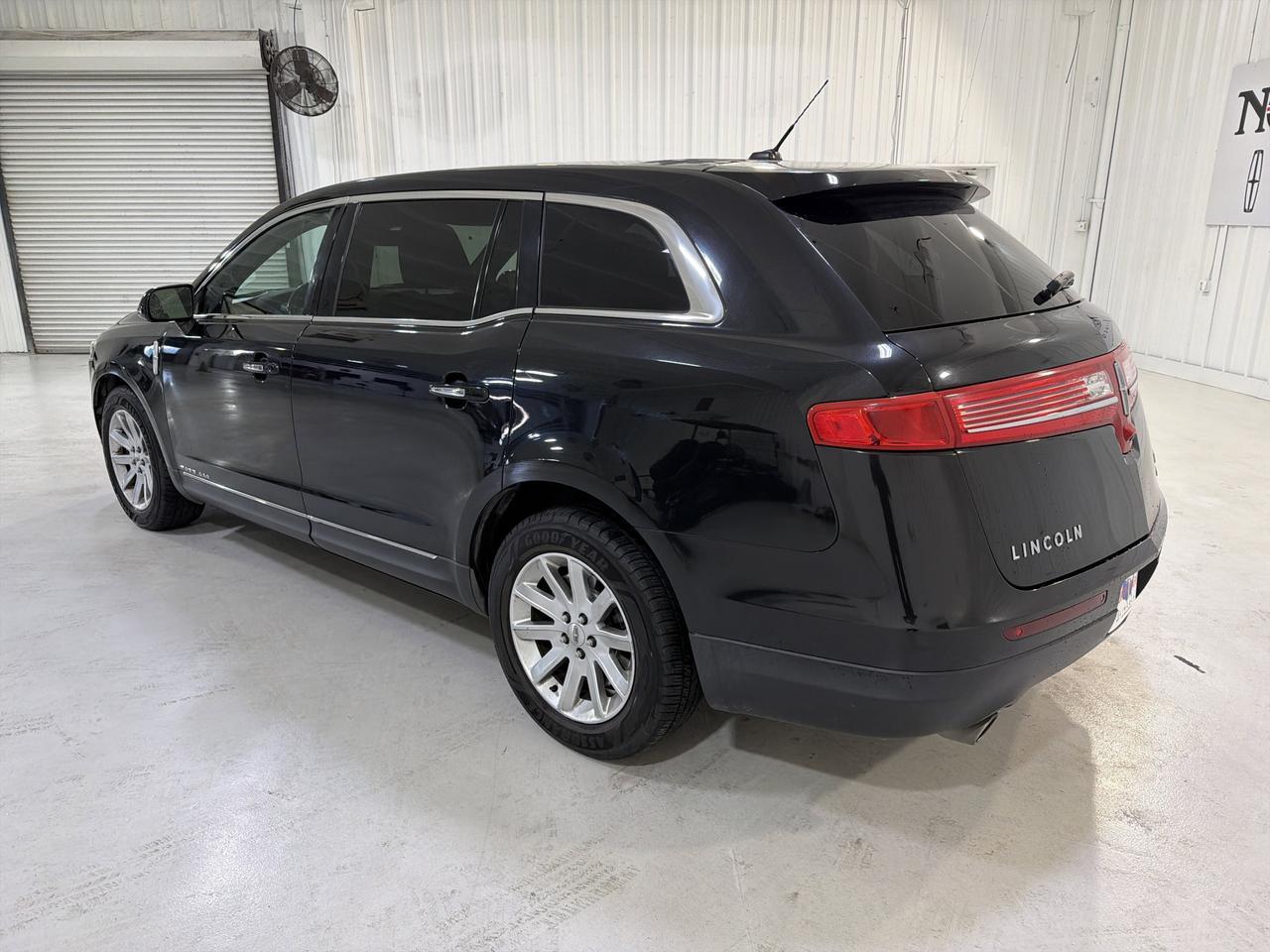 2013 Lincoln MKT Livery San Antonio TX