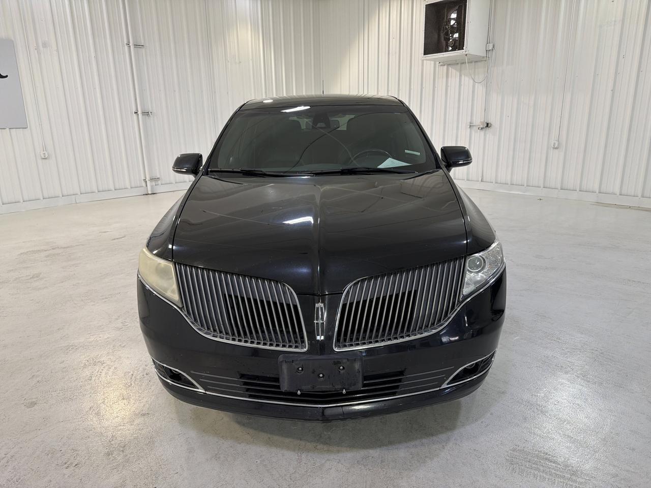 2013 Lincoln MKT Livery San Antonio TX