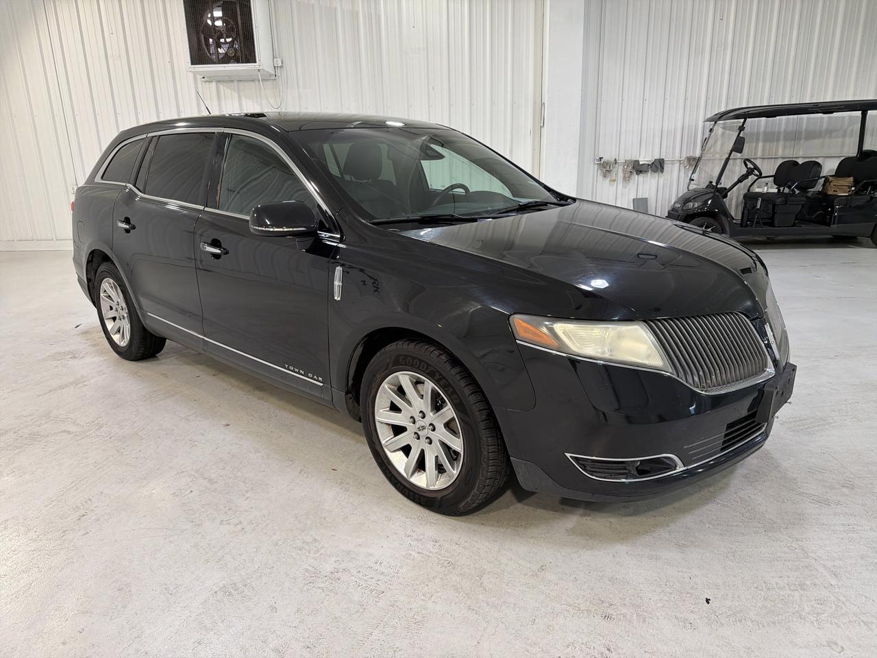 2013 Lincoln MKT Livery San Antonio TX