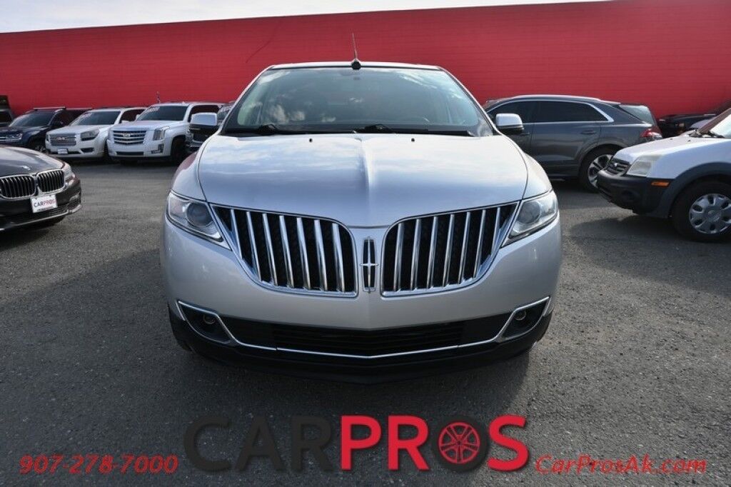 2013 Lincoln MKX - AWD - Premium & Elite Pkg - Auto Start - Power Leather Heated Seats - Driver Memory Seat - Heated Steering - Adaptive Cruise & Blind Spot Alert - Panoramic Sunroof- Back up Camera - 2nd Row Heated Seats - Power Liftgate - Engine Block Heater
