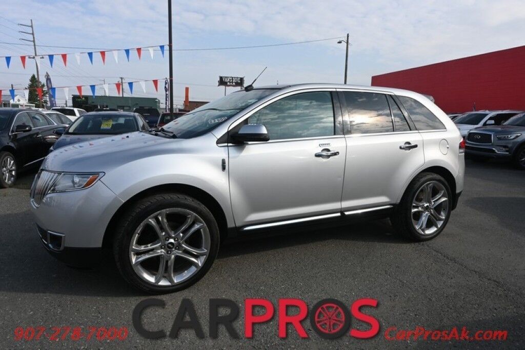 2013 Lincoln MKX AWD - Premium & Elite Pkg - Auto Start - Heated & Cooled Leather Seats - Heated Steering Wheel - Navigation - Panoramic Sunroof - THX Speakers - Adaptive Cruise Control - Blind Spot & Collision Alert - Backup Camera - Keyless Entry & Start