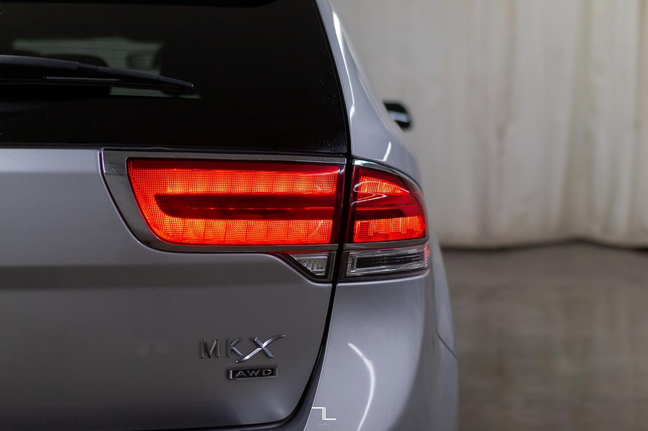 2013 Lincoln MKX AWD Limited Leather Roof Nav BCam Red Deer AB