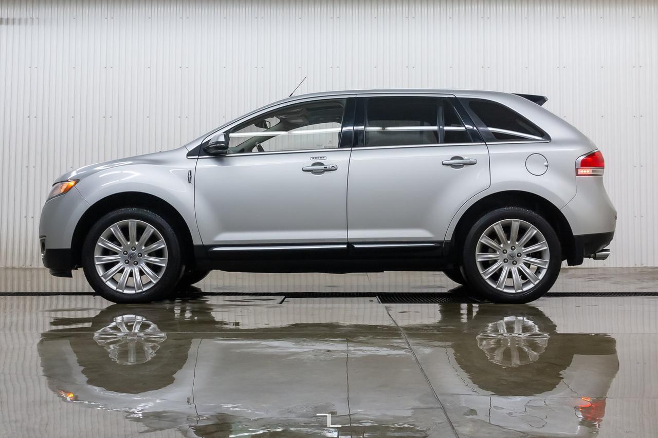 2013 Lincoln MKX AWD Limited Leather Roof Nav BCam Red Deer AB