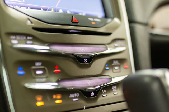 2013 Lincoln MKX AWD Limited Leather Roof Nav BCam Red Deer AB