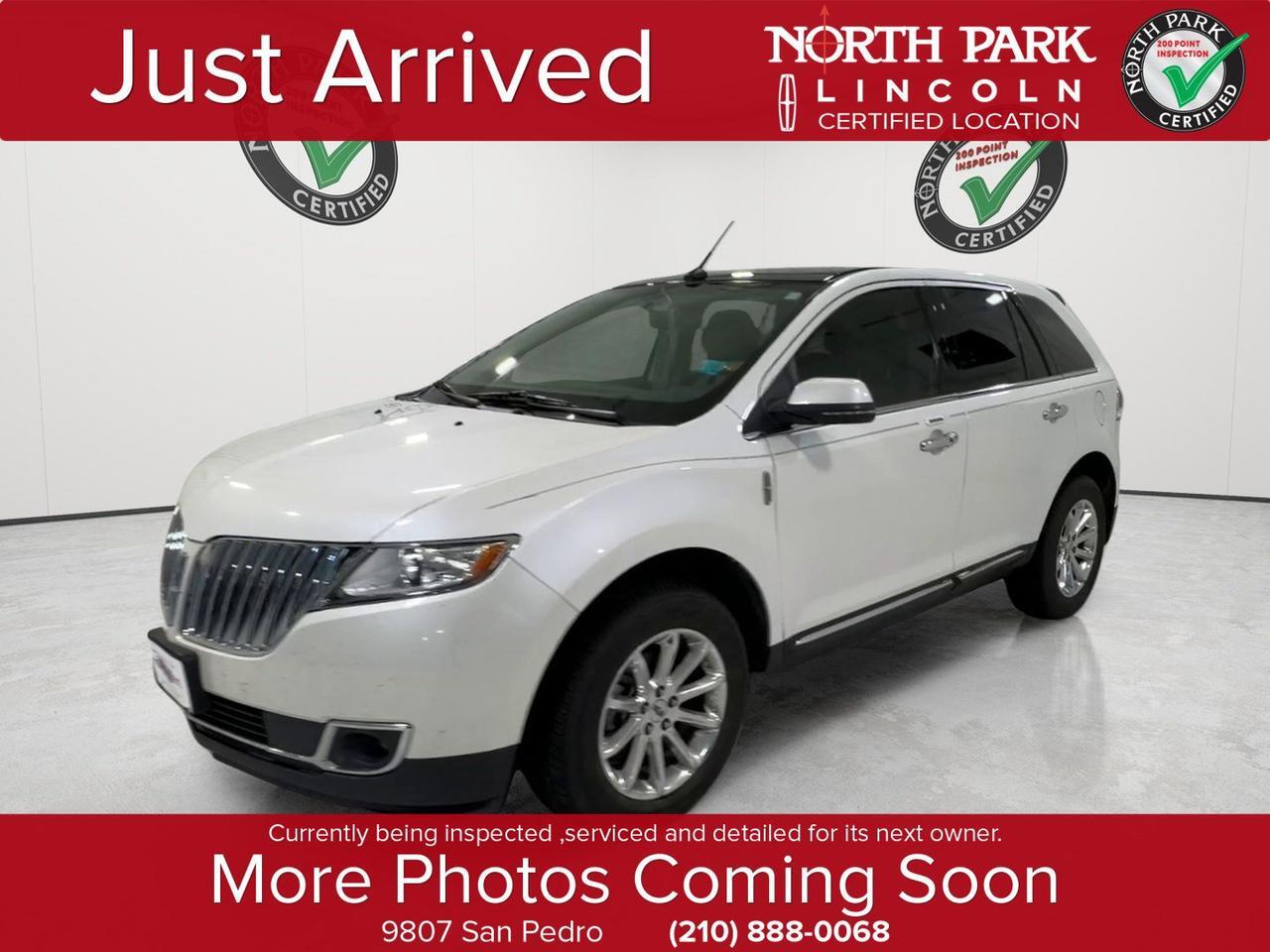 2013 Lincoln MKX Base