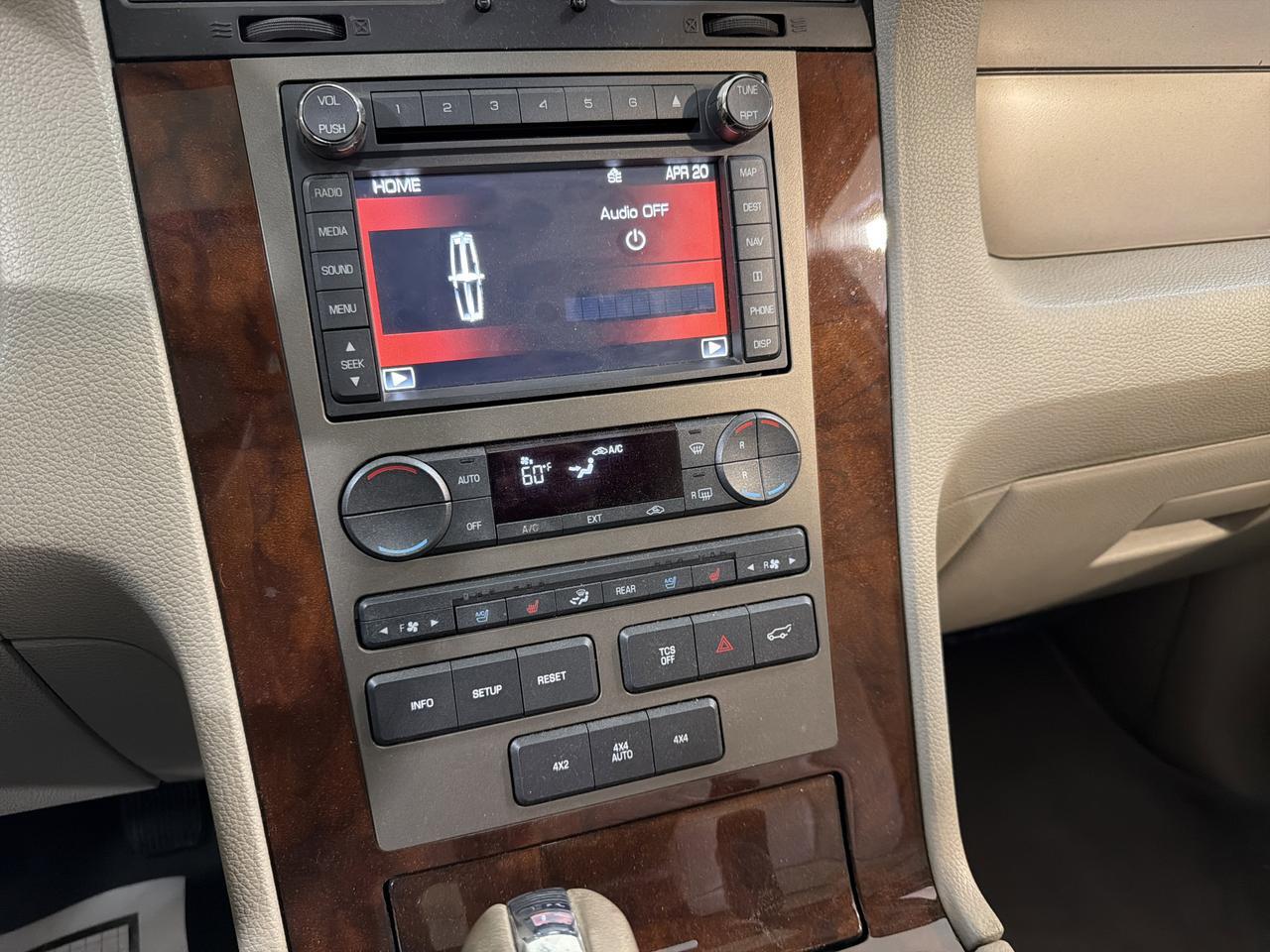 2013 Lincoln Navigator Base San Antonio TX