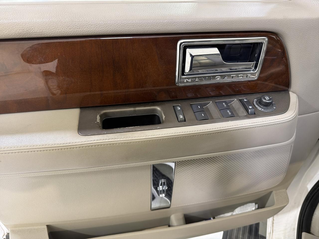 2013 Lincoln Navigator Base San Antonio TX