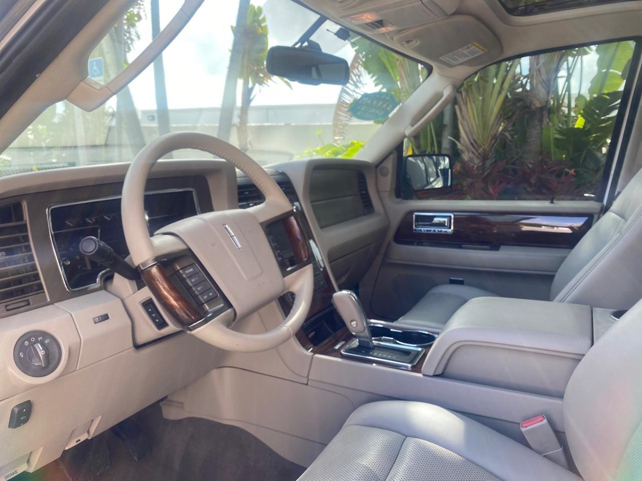 2013 Lincoln Navigator SUV LOW MILES 79,153 NAV SUNROOF Pompano Beach FL