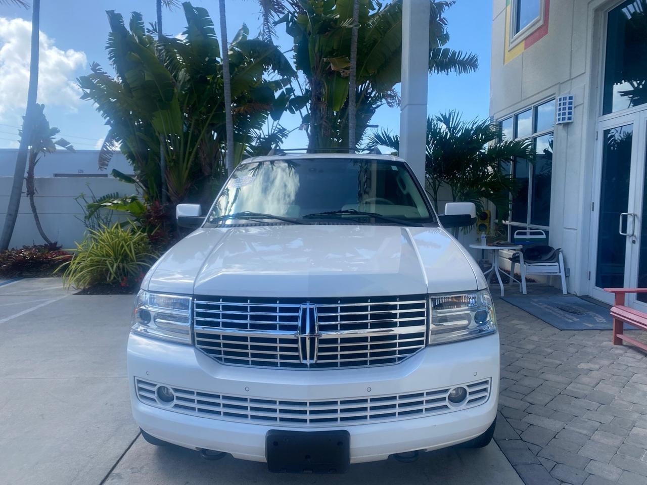2013 Lincoln Navigator SUV LOW MILES 79,153 NAV SUNROOF