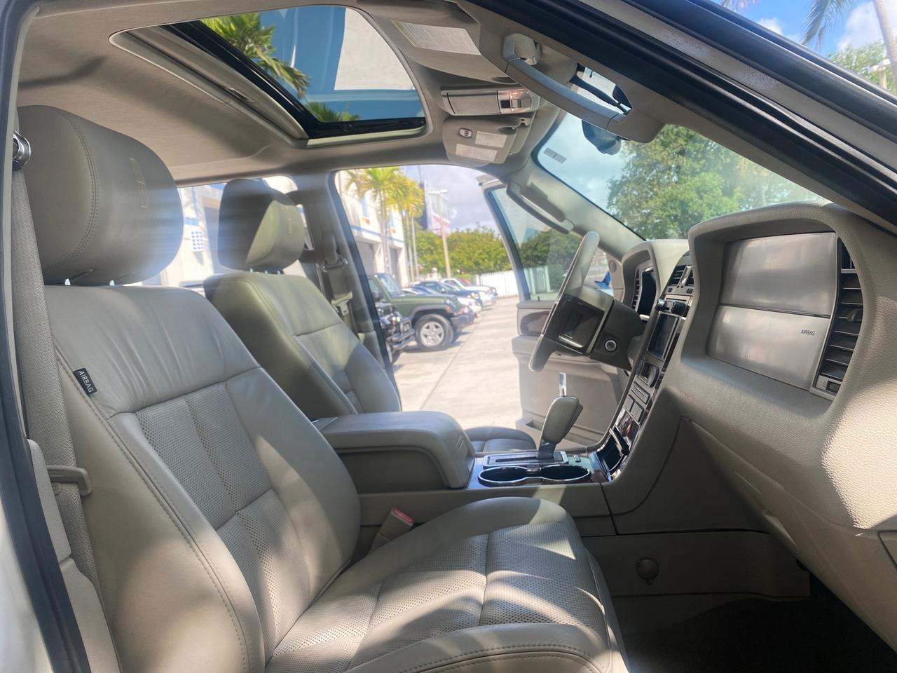 2013 Lincoln Navigator SUV LOW MILES 79,153 NAV SUNROOF Pompano Beach FL
