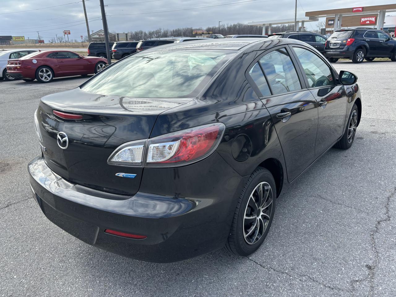 2013 MAZDA MAZDA3 i Sport Sedan 4D Aurora MO