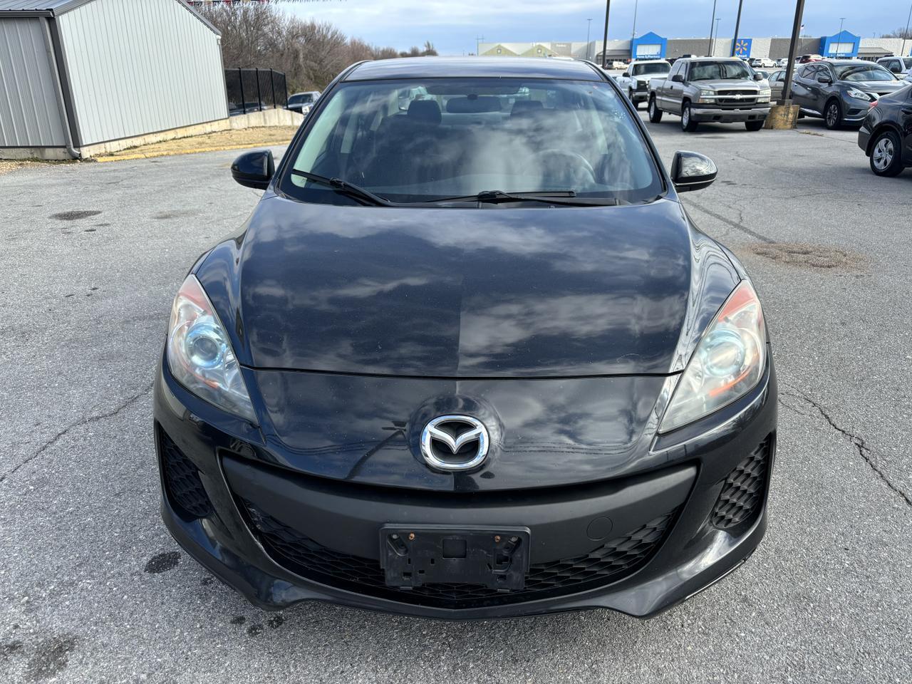 2013 MAZDA MAZDA3 i Sport Sedan 4D