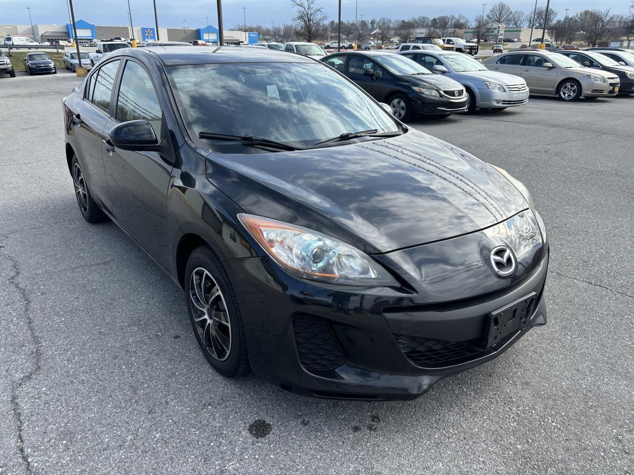 2013 MAZDA MAZDA3 i Sport Sedan 4D