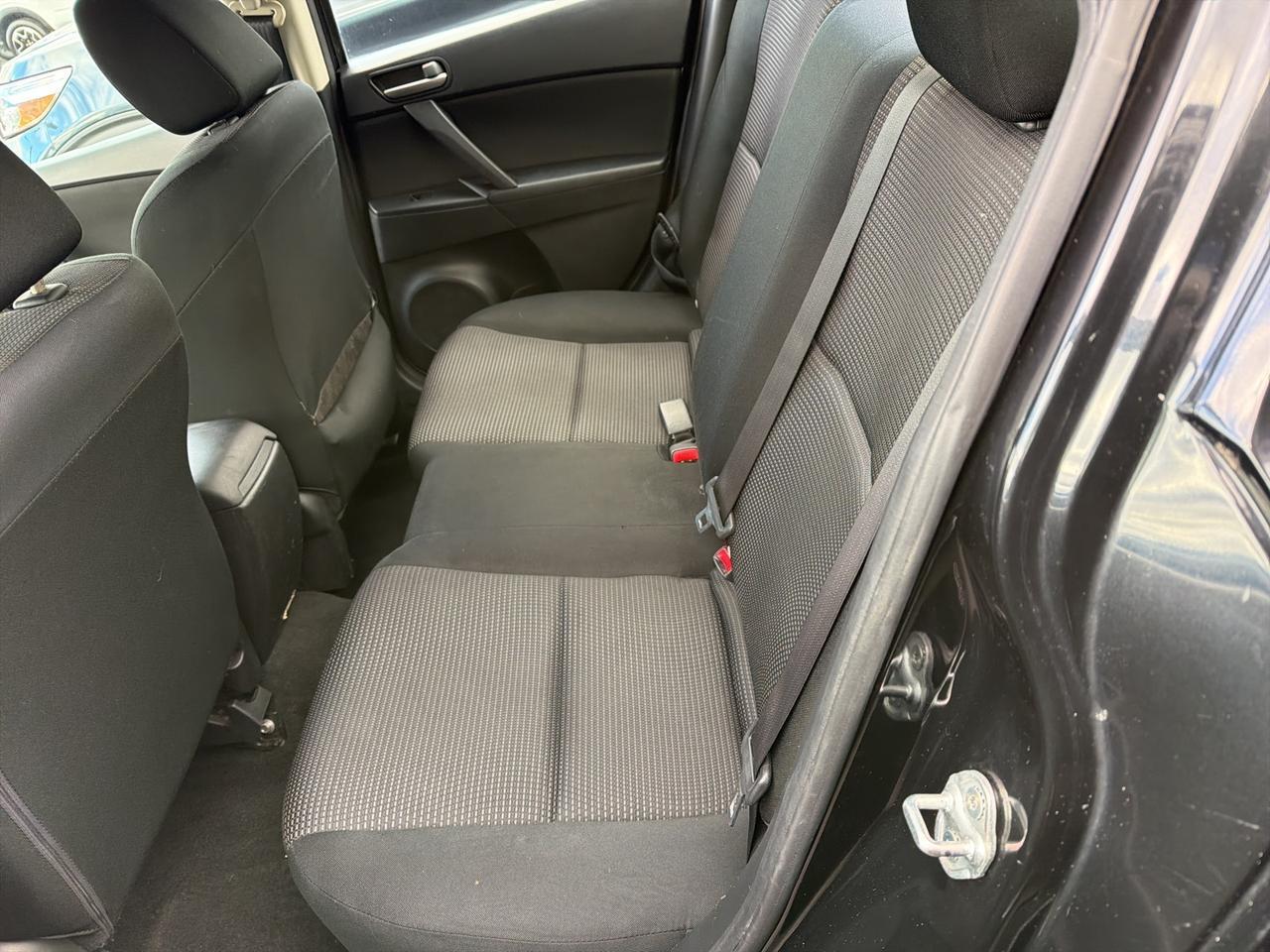 2013 MAZDA Mazda3 i Sport Gaithersburg MD