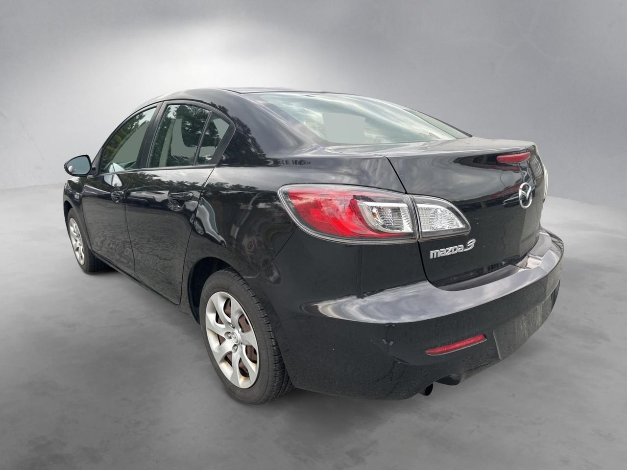 2013 MAZDA Mazda3 i Sport Gaithersburg MD