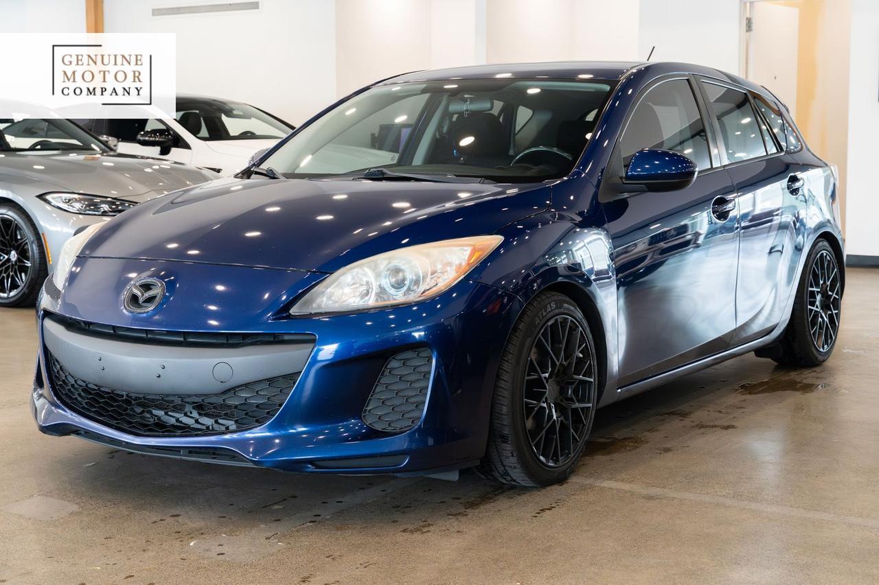 2013 MAZDA Mazda3