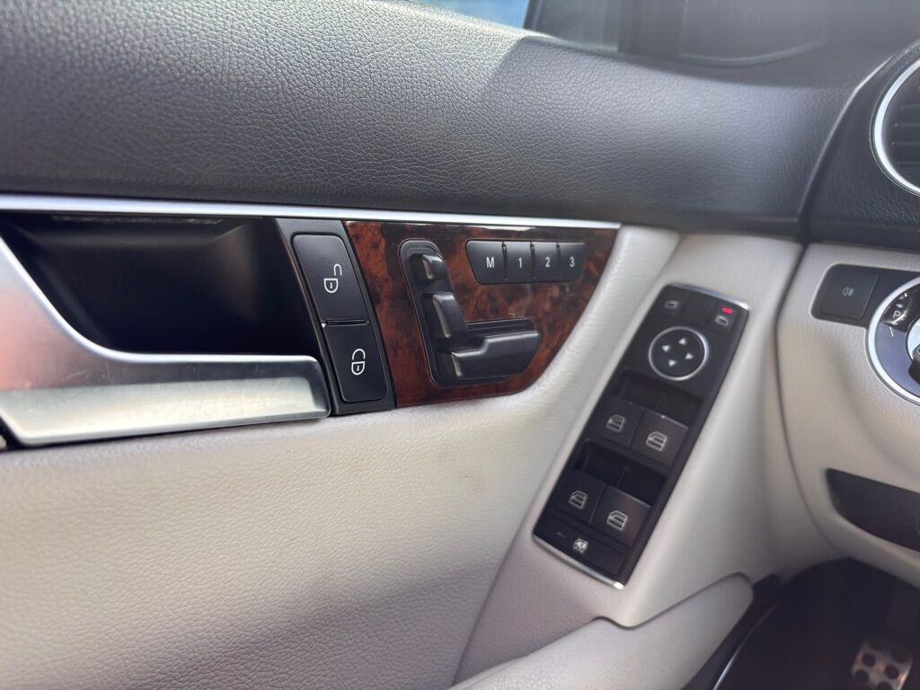 2013 MERCEDES-BENZ C-CLASS C 300 SPORT 4MATIC Des Moines WA