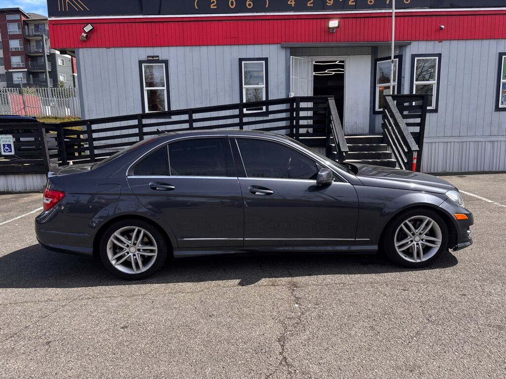 2013 MERCEDES-BENZ C-CLASS C 300 SPORT 4MATIC Des Moines WA