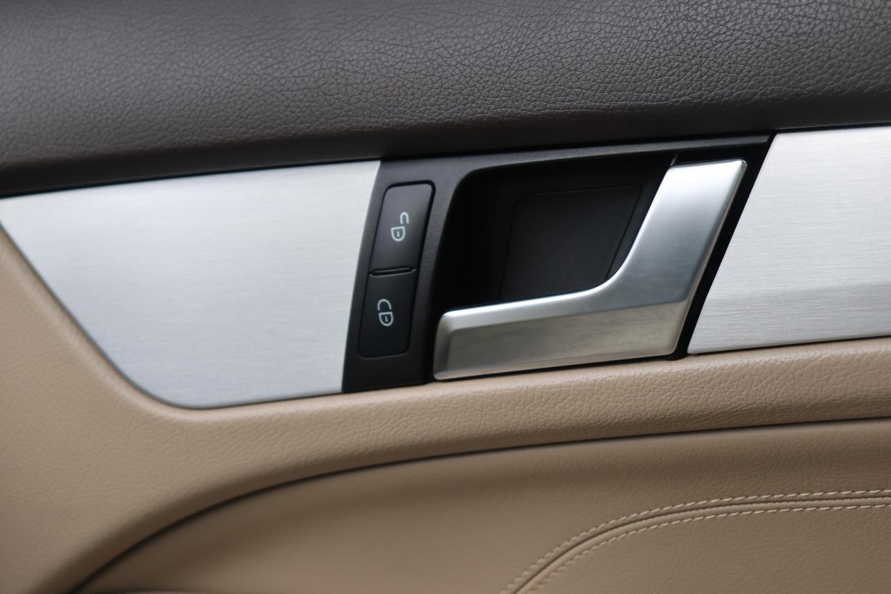 2013 MERCEDES-BENZ C-CLASS C250 Houston TX