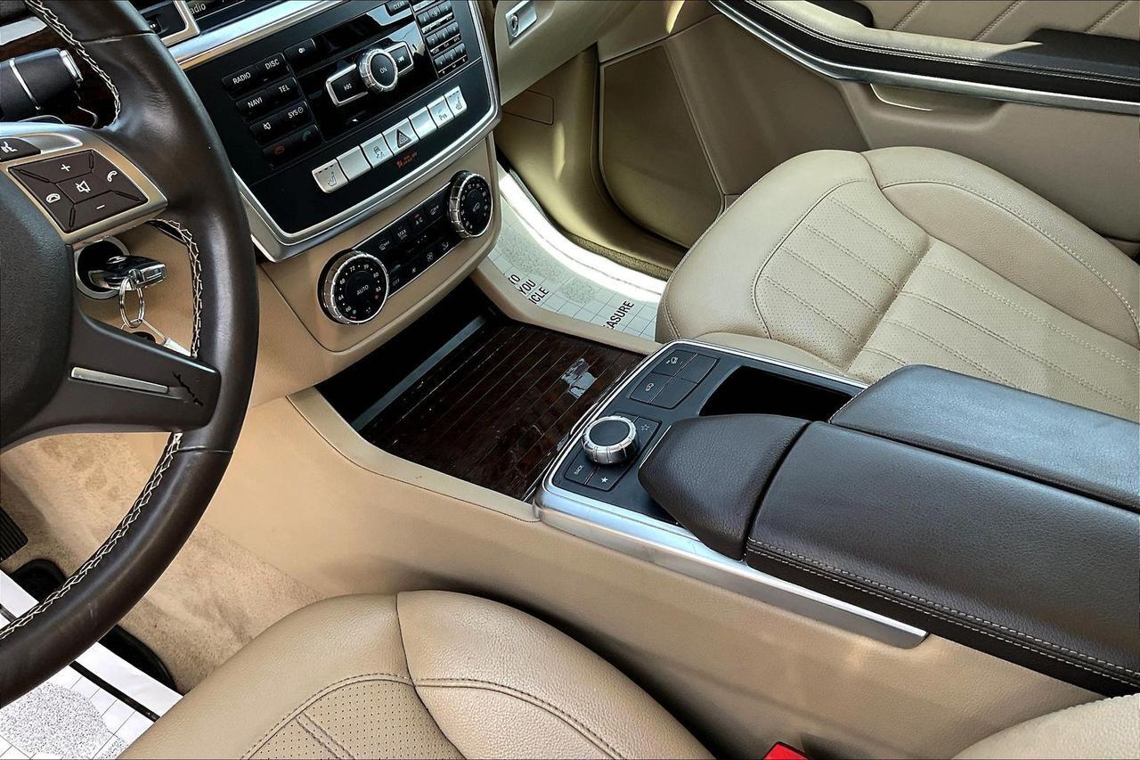 2013 MERCEDES-BENZ GL 450 4MATIC Houston TX