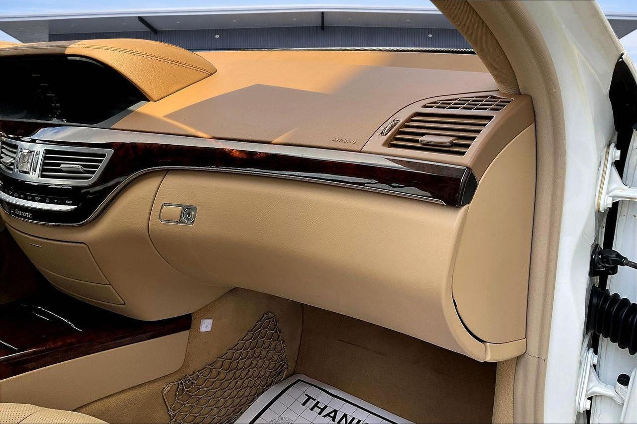 2013 MERCEDES-BENZ S-CLASS S550 4MATIC Houston TX