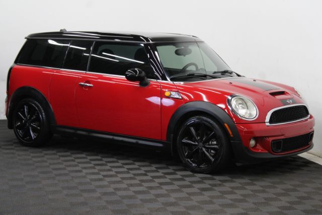 2013 MINI Cooper Clubman S's photo