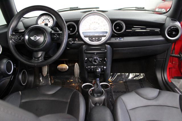 2013 MINI Clubman Cooper S