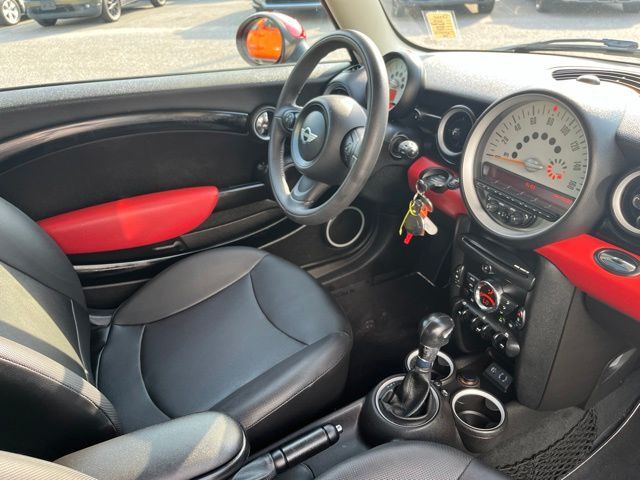 2013 MINI Cooper Base Jacksonville FL