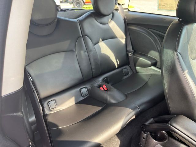 2013 MINI Cooper Base Jacksonville FL
