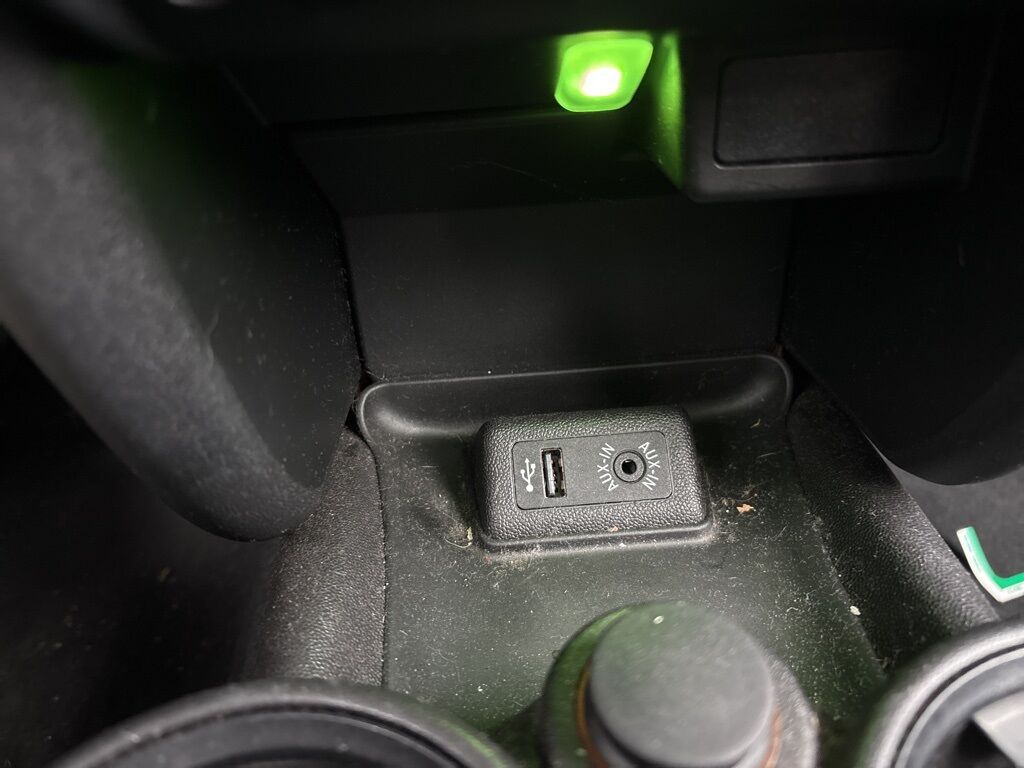 2013 MINI Cooper Base Cockeysville MD