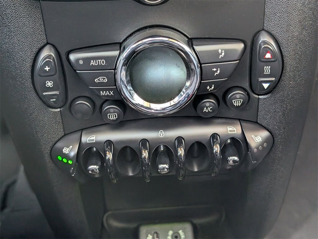 2013 MINI Cooper Base Cockeysville MD