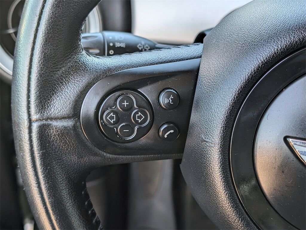 2013 MINI Cooper Base Cockeysville MD