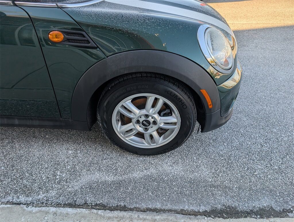2013 MINI Cooper Base Cockeysville MD