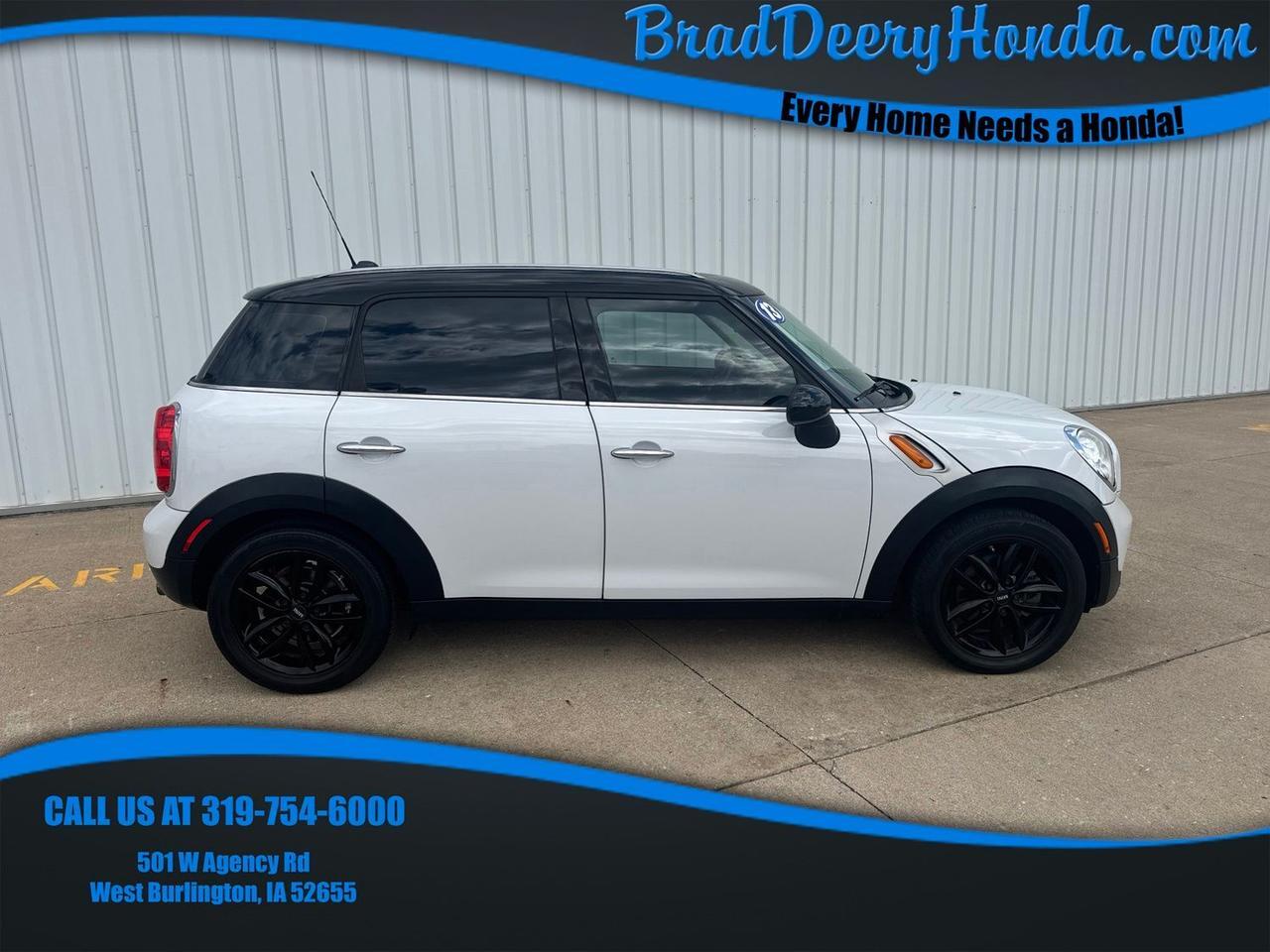 2013 MINI Cooper Countryman Base