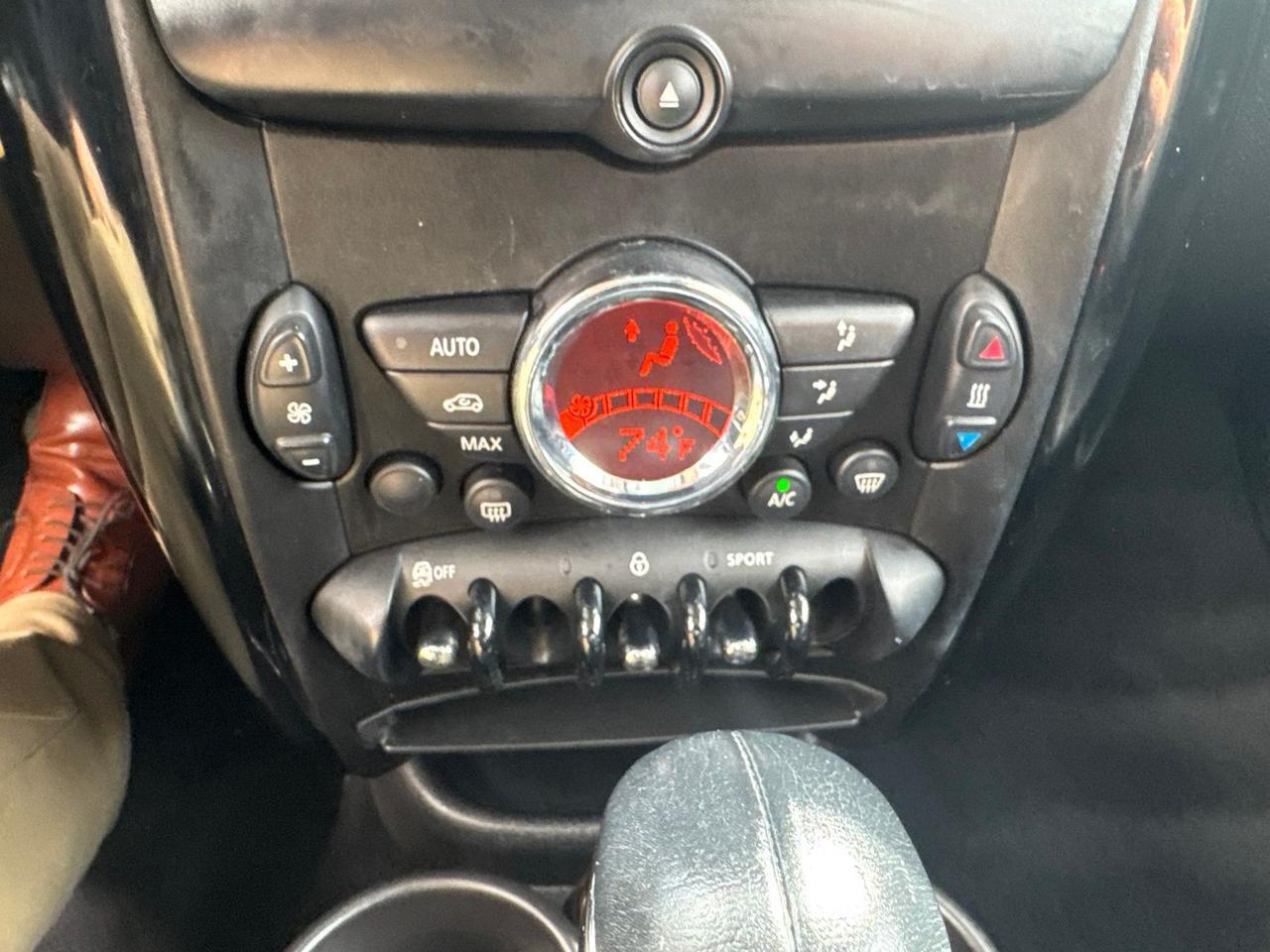 2013 MINI Cooper Countryman Base West Burlington IA