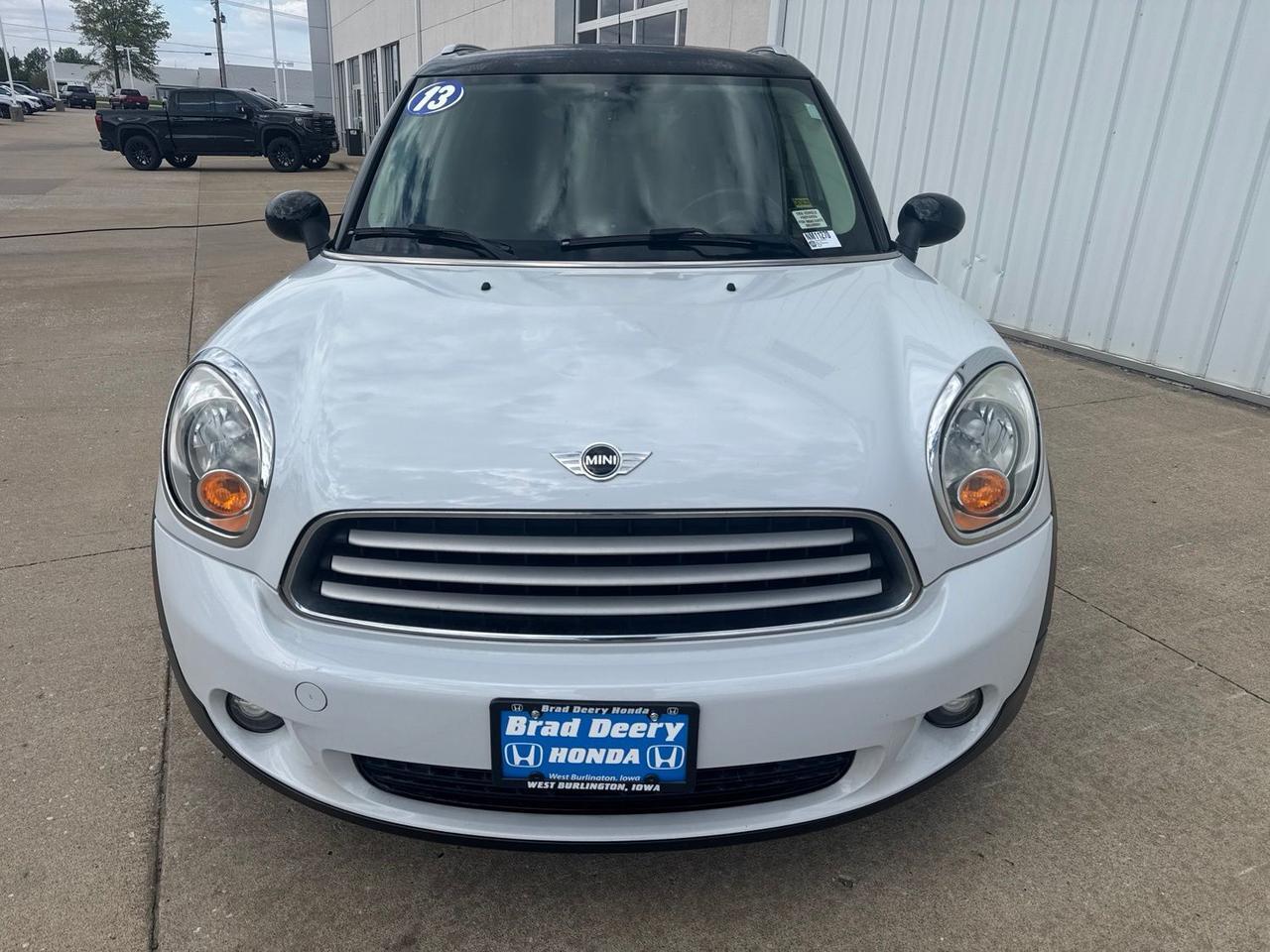 2013 MINI Cooper Countryman Base